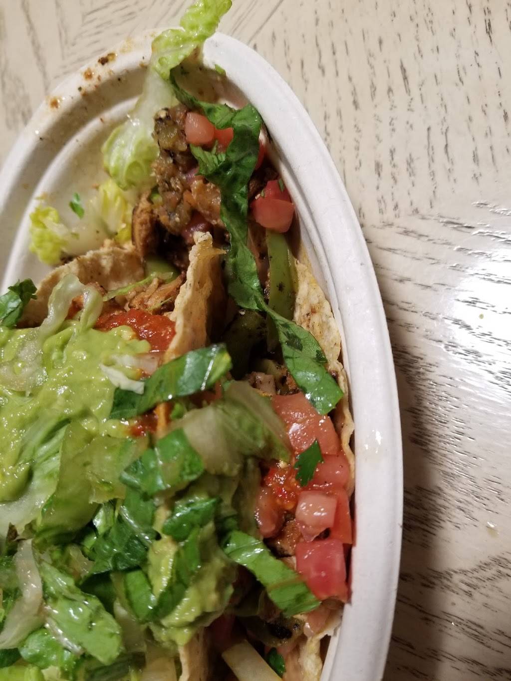 Chipotle Mexican Grill | restaurant | 435 Walt Whitman Rd, Huntington Station, NY 11747, USA | 6314230127 OR +1 631-423-0127