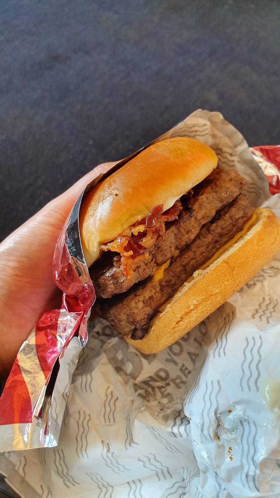 Wendys | restaurant | 100 Hotel Dr Terminal A, East Boston, MA 02128, USA | 6175611417 OR +1 617-561-1417