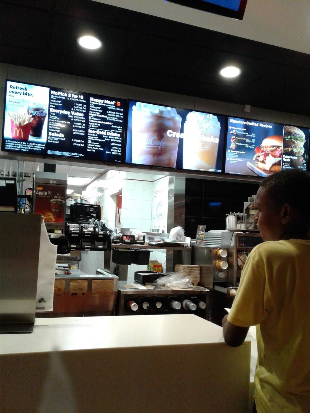 McDonalds | cafe | 430 86th St, Brooklyn, NY 11209, USA | 7182387999 OR +1 718-238-7999