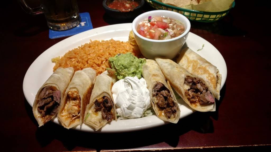 Original Hacienda Grill | restaurant | 2600 Buck Owens Blvd, Bakersfield, CA 93308, USA | 6618611673 OR +1 661-861-1673