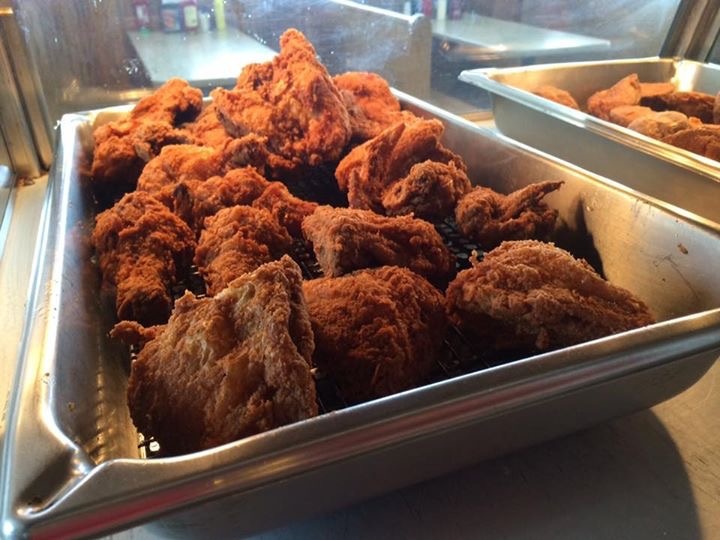 B & B Express | restaurant | N6714 County Rd W, Mt Calvary, WI 53057, USA | 9209236655 OR +1 920-923-6655