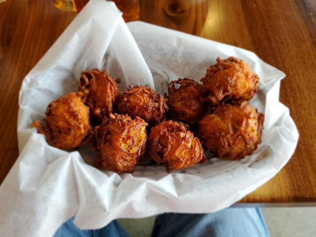 Wing Doozy | restaurant | 3424 Chicago Dr Suite 102, Hudsonville, MI 49426, USA | 6163794114 OR +1 616-379-4114