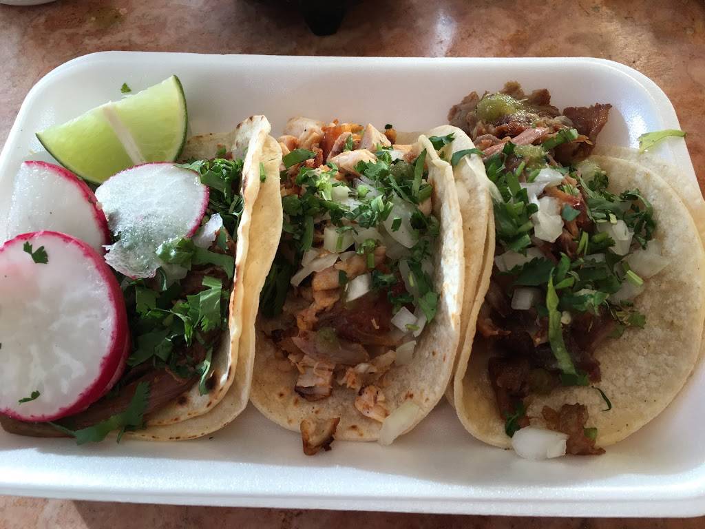Taqueria El Gran Taco | restaurant | 40 Calle Del Monte, Sonoma, CA 95476, USA | 7079399932 OR +1 707-939-9932