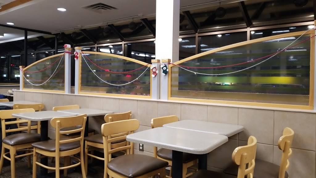 Wendys | restaurant | 413 Norfolk St N, Simcoe, ON N3Y 3P4, Canada | 5194264800 OR +1 519-426-4800