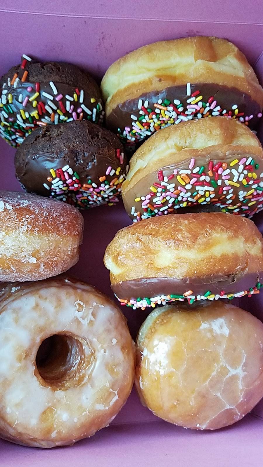 Spudnuts Donuts | bakery | 5718 Hollister Ave, Goleta, CA 93117, USA | 8058451888 OR +1 805-845-1888