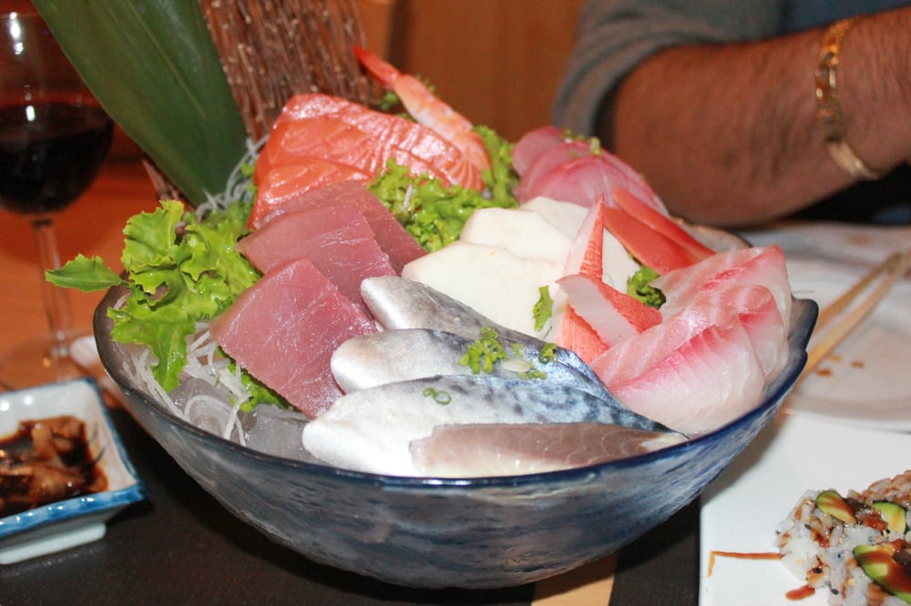 Eastern Sushi Japanese Restaurant | restaurant | 351 Matawan Rd, Matawan, NJ 07747, USA | 7327658818 OR +1 732-765-8818