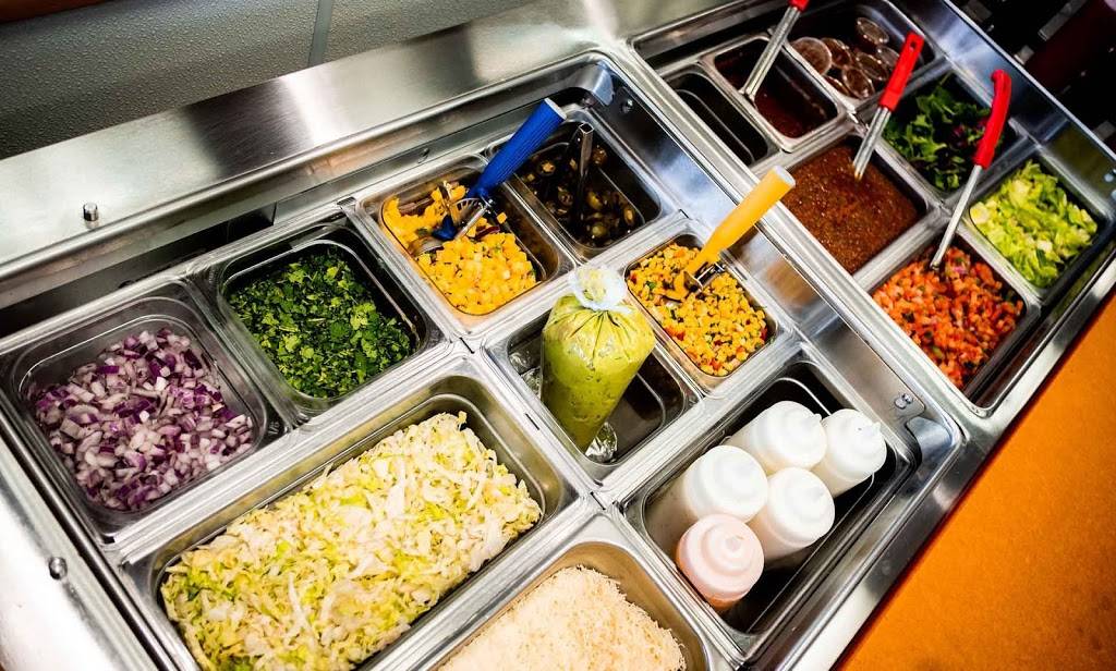 Bubbakoos Burritos | restaurant | 2550 Grant Ave, Philadelphia, PA 19114, USA | 2676863169 OR +1 267-686-3169