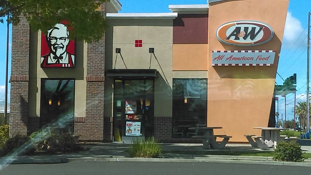 A&W | restaurant | 3820 Florin Rd, Sacramento, CA 95823, USA | 9164221710 OR +1 916-422-1710