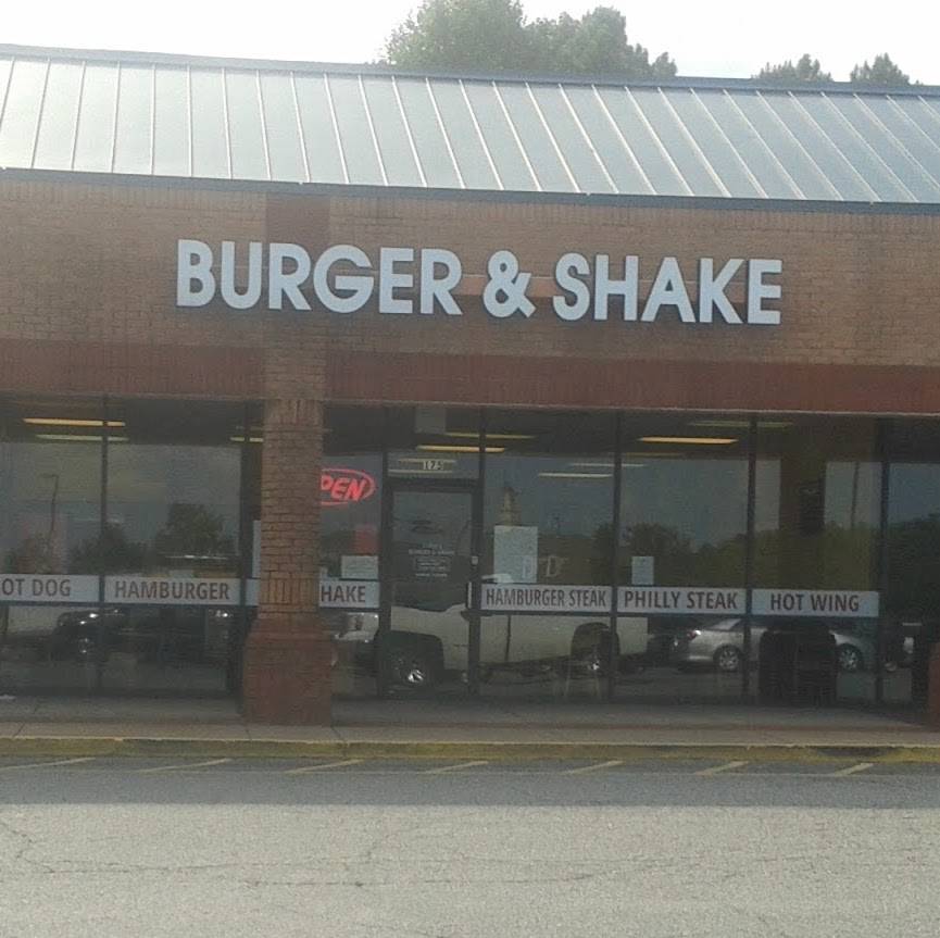 Burger And Shake | restaurant | 66 S 400 Center Ln #175, Dawsonville, GA 30534, USA | 7062160083 OR +1 706-216-0083