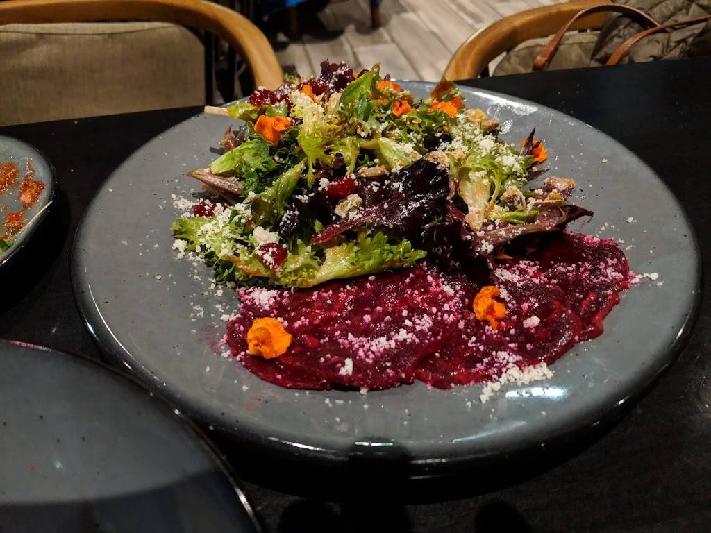 Livery | restaurant | 720 N College Ave, Indianapolis, IN 46202, USA | 3173830330 OR +1 317-383-0330