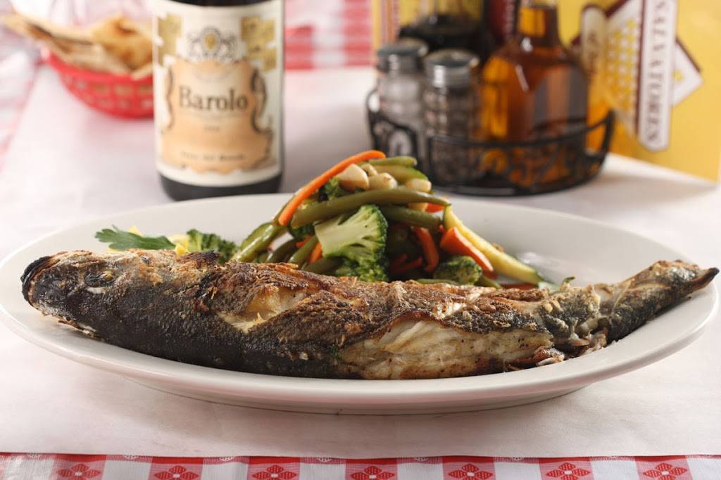 Salvatores | restaurant | 3738 Riverdale Ave, Bronx, NY 10463, USA | 7185487499 OR +1 718-548-7499