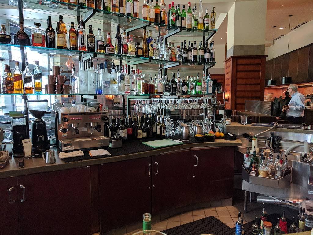 Esquire Grill | restaurant | 1213 K St, Sacramento, CA 95814, USA | 9164488900 OR +1 916-448-8900