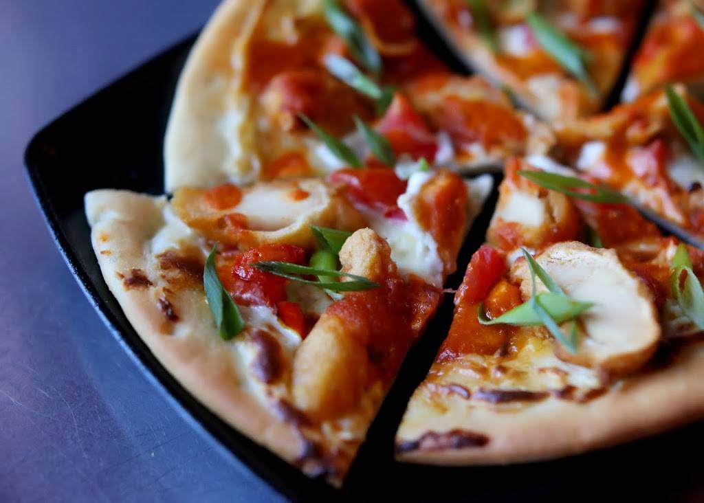 Two Bucks Parma | restaurant | 7880 Broadview Rd, Parma, OH 44134, USA | 2162366555 OR +1 216-236-6555