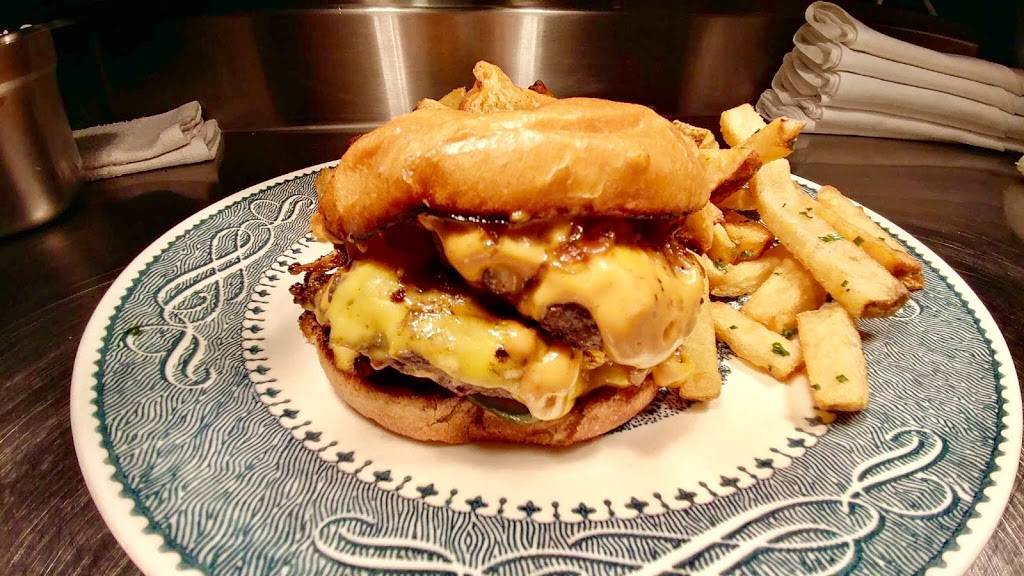 The Royal Grocer & Co. | restaurant | 2118 N Damen Ave, Chicago, IL 60647, USA | 7739047805 OR +1 773-904-7805