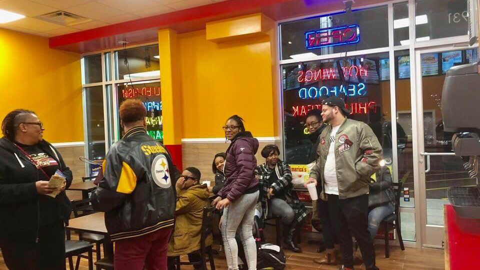 America’s Best Wings | restaurant | 4931 Nine Mile Rd, Richmond, VA 23223, USA | 8042220509 OR +1 804-222-0509