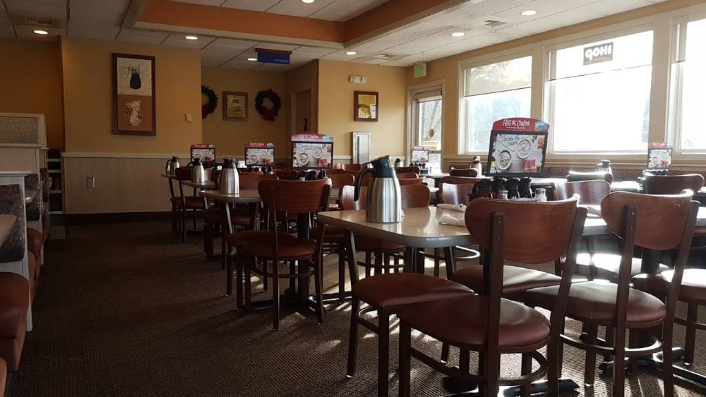 IHOP | bakery | 346 State Hwy 13, Wisconsin Dells, WI 53965, USA | 6088442615 OR +1 608-844-2615