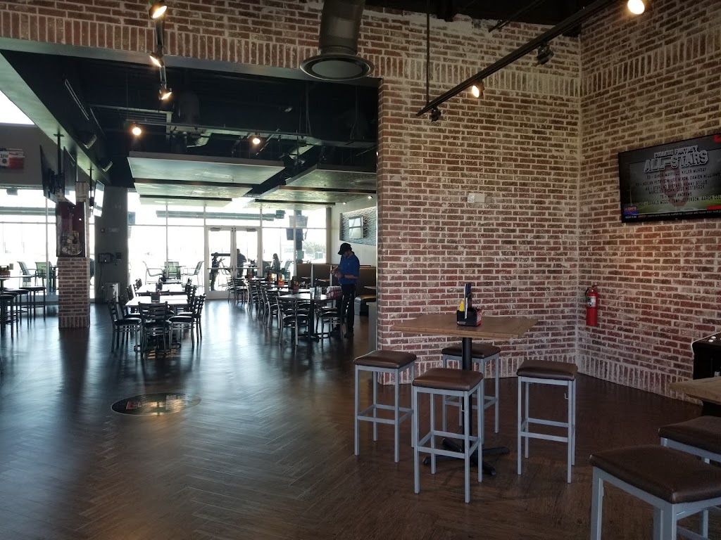 4ORE! Golf and Restaurant | restaurant | 6909 Marsha Sharp Fwy W, Lubbock, TX 79407, USA | 8063688334 OR +1 806-368-8334