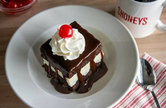 Shoneys Old Town | restaurant | 5764 W Irlo Bronson Memorial Hwy, Kissimmee, FL 34746, USA | 4075075481 OR +1 407-507-5481