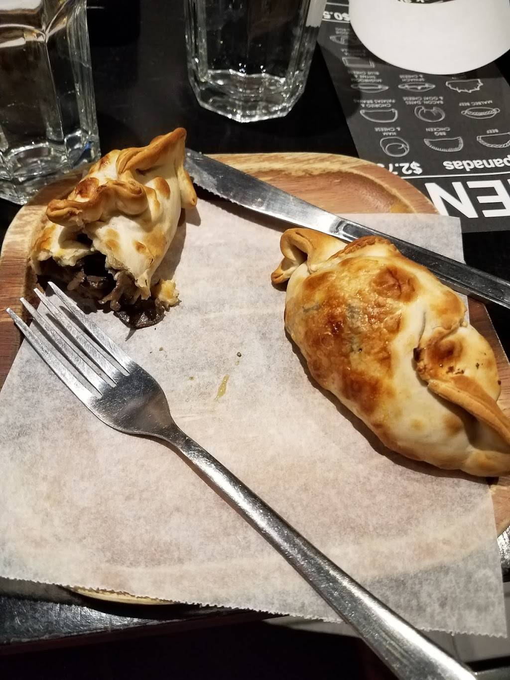 5411 Empanadas | Loop | cafe | 175 N Franklin St, Chicago, IL 60606, USA | 3128775522 OR +1 312-877-5522