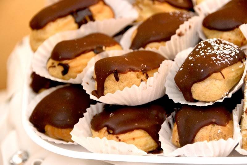 Van Bakery Restaurant | bakery | Suite #A, 1000 E Broadway, Glendale, CA 91205, USA | 8185481000 OR +1 818-548-1000