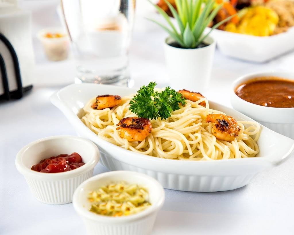 Les Champagne Restaurant Bar Inc | restaurant | 3415 Boulevard de la Concorde E, Laval, QC H7E 2C3, Canada | 4505058858 OR +1 450-505-8858