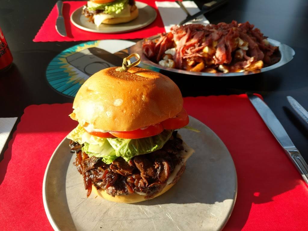 Super Burger | restaurant | 1910 Chemin dOka, Deux-Montagnes, QC J7R, Canada | 5796331910 OR +1 579-633-1910