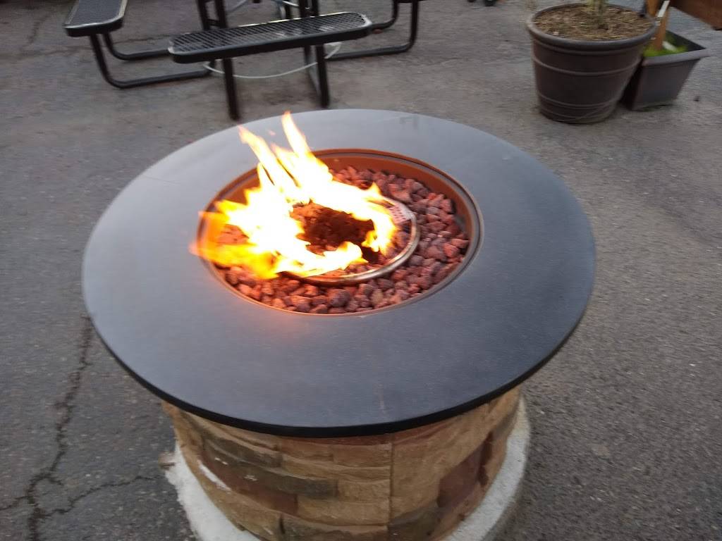 Athenas | restaurant | Enumclaw, WA 98022, USA | 2062804330 OR +1 206-280-4330