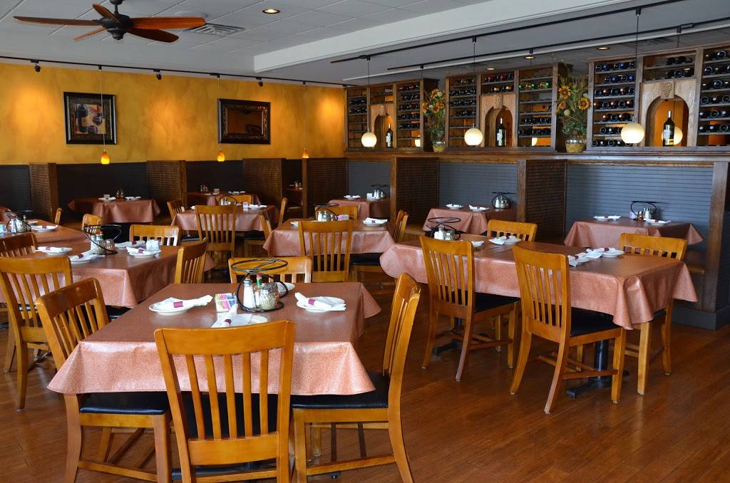 Julliannis Pizza | meal delivery | 7239 W College Dr, Palos Heights, IL 60463, USA | 7083614222 OR +1 708-361-4222