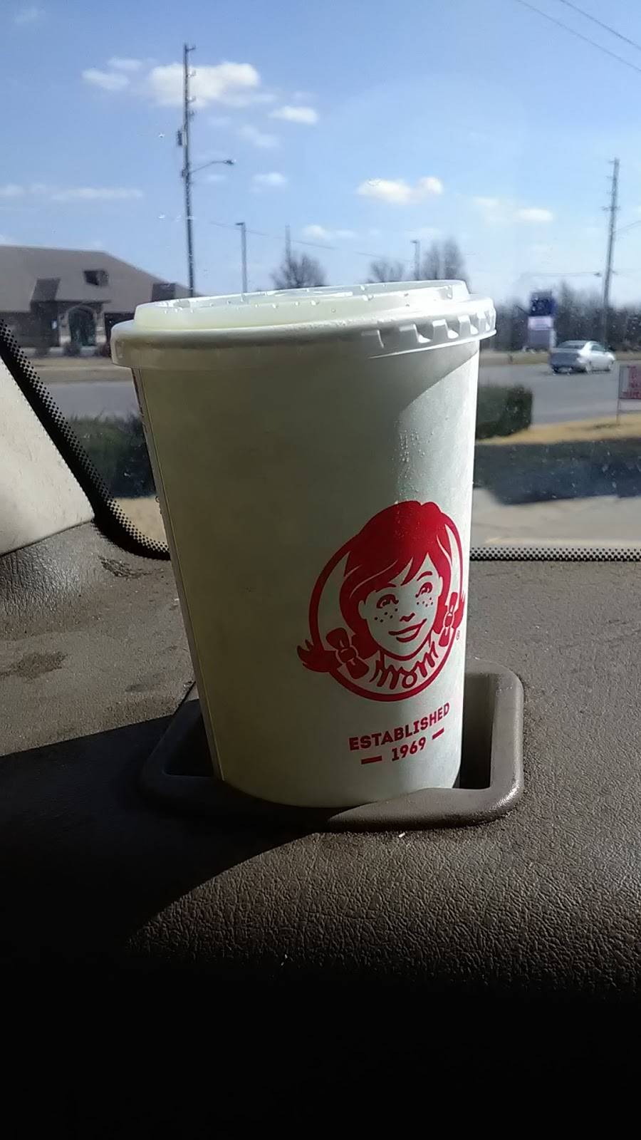 Wendys | restaurant | 1131 N Rock Rd, Derby, KS 67037, USA | 3167881866 OR +1 316-788-1866