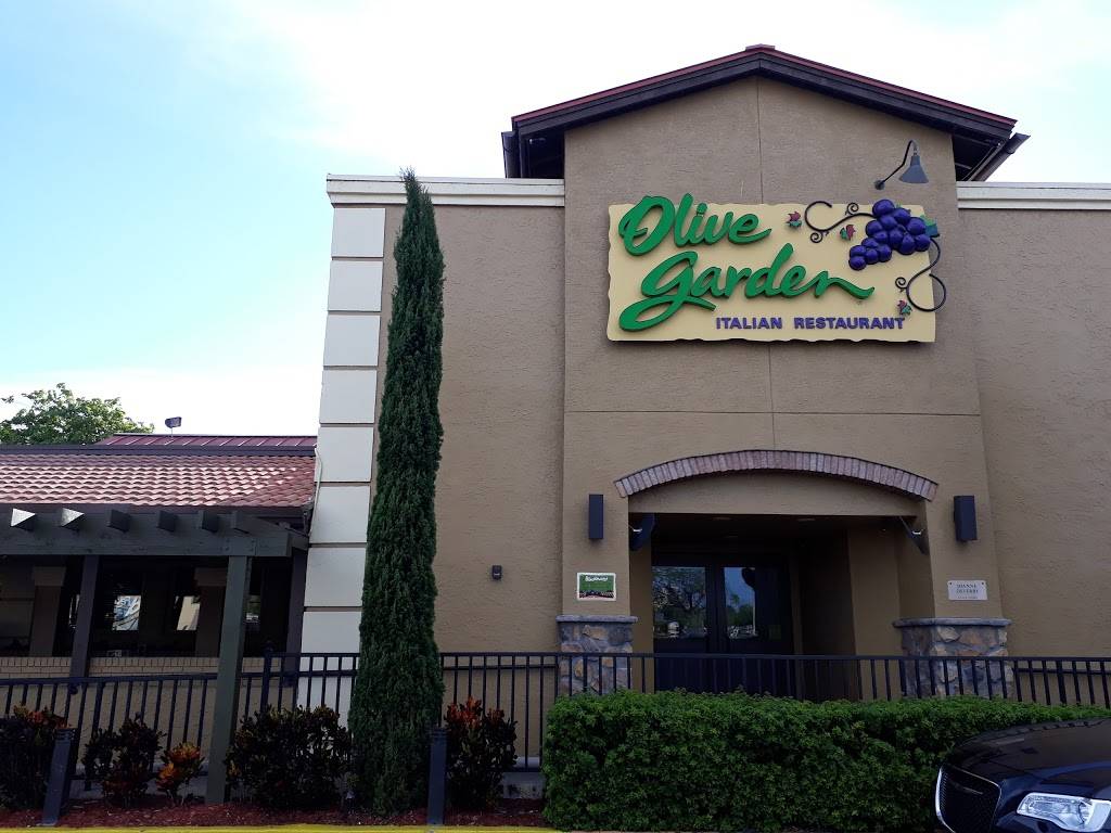Olive Garden Italian Restaurant | meal takeaway | 4420 14th St W, Bradenton, FL 34207, USA | 9417562370 OR +1 941-756-2370