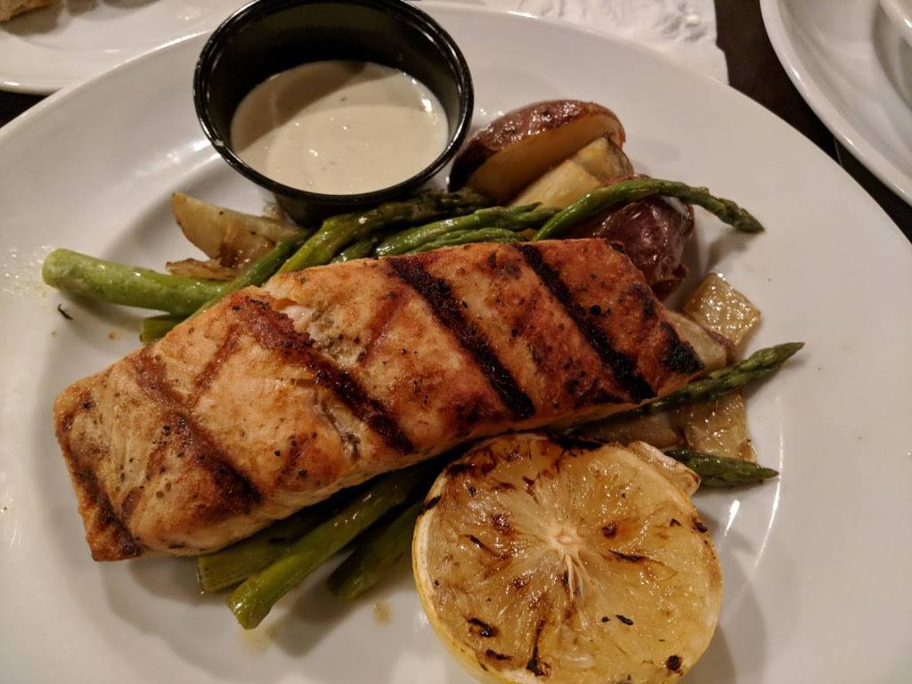 Rooks Corner Restaurant | night club | 620 Perry Pkwy, Gaithersburg, MD 20877, USA | 3019778900 OR +1 301-977-8900