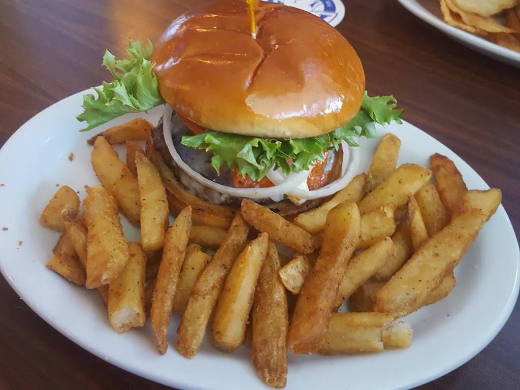 716 Burgers & Brew | restaurant | 2905 Duff Rd, Lakeland, FL 33810, USA | 8633330671 OR +1 863-333-0671