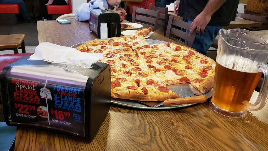 Rockys New York Pizza | restaurant | 4990 Holt Blvd, Montclair, CA 91763, USA | 9096267033 OR +1 909-626-7033