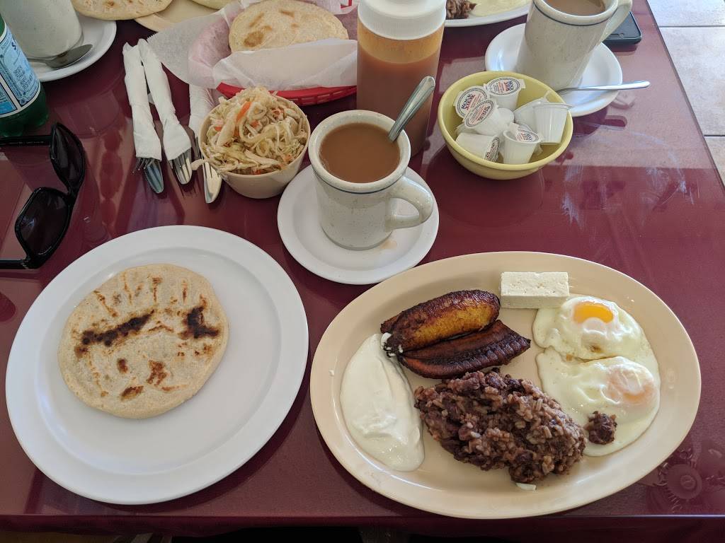 Izalco Restaurant | restaurant | 10729 Burbank Blvd, North Hollywood, CA 91601, USA | 8187600396 OR +1 818-760-0396