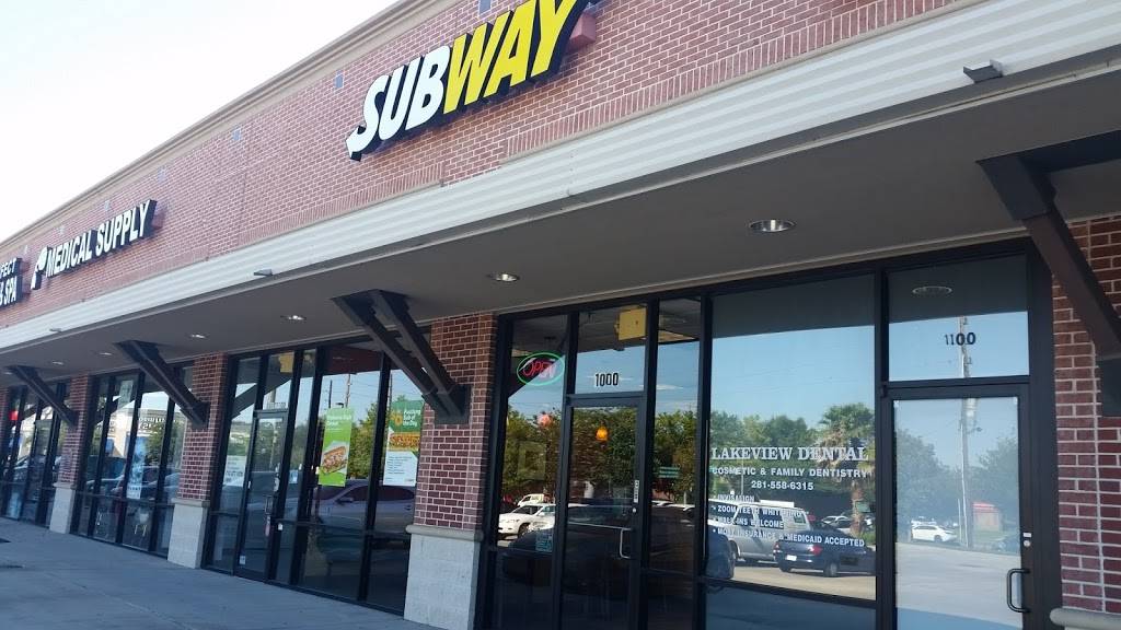 Subway Restaurants | restaurant | The Plaza at Royal Oaks, 12002 Richmond Ave Suite 1000, Houston, TX 77082, USA | 2815565061 OR +1 281-556-5061