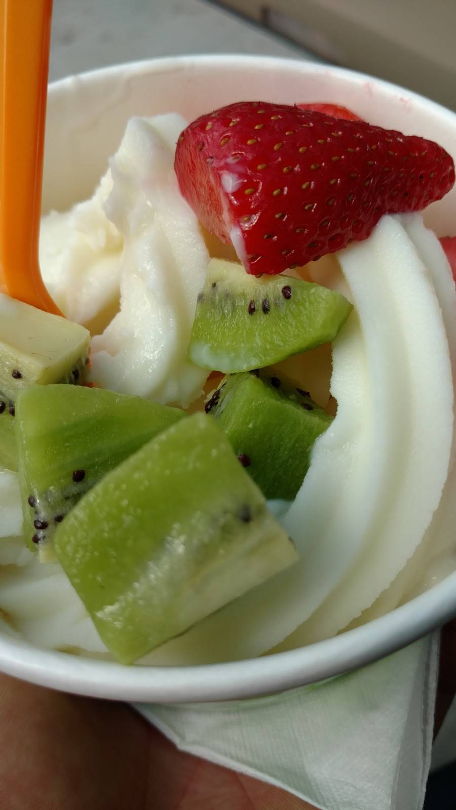 Cantaloop Deserts. & Snacks | cafe | 7095 Hollywood Blvd #106, Los Angeles, CA 90028, USA | 3238740886 OR +1 323-874-0886