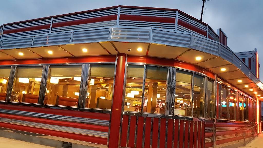 3 Brothers Diner | restaurant | 242 White St, Danbury, CT 06810, USA | 2037486008 OR +1 203-748-6008