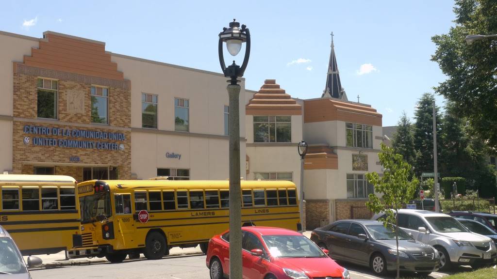 Cafe El Sol | restaurant | 1028 S 9th St, Milwaukee, WI 53204, USA | 4143843100 OR +1 414-384-3100