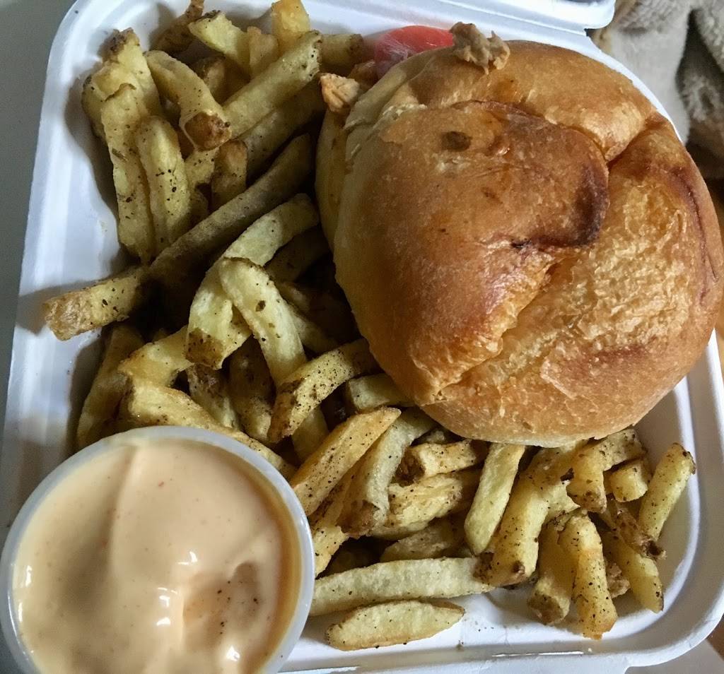 SANTOS | restaurant | 5001 Rue Wellington, Verdun, QC H4G 1Y1, Canada | 5147683000 OR +1 514-768-3000