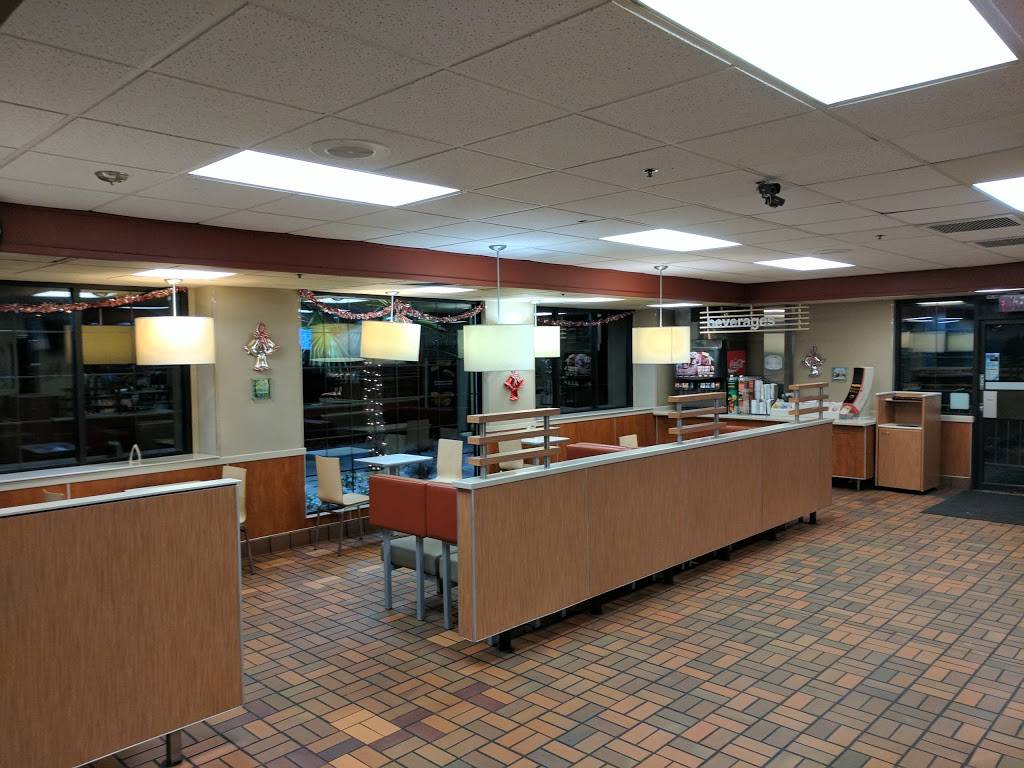 McDonalds | cafe | 16044 Lower Boones Ferry Rd, Lake Oswego, OR 97034, USA | 5036361579 OR +1 503-636-1579