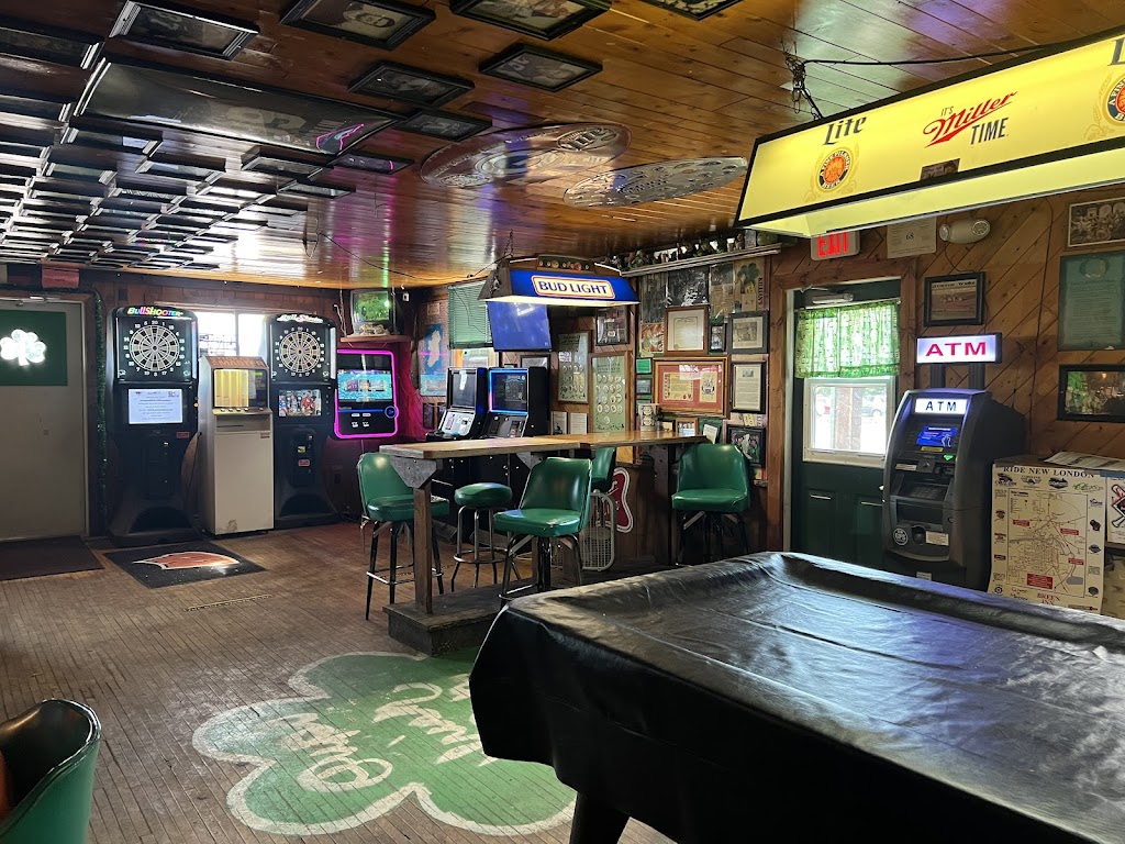 Pups Irish Pub | restaurant | E8558 WI-54, New London, WI 54961, USA | 9209823891 OR +1 920-982-3891
