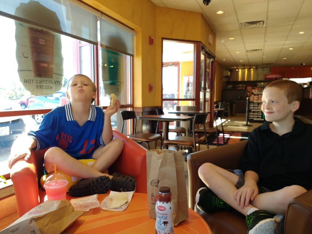 Dunkin | bakery | 2 Ashleigh Dr, Derry, NH 03038, USA | 6034342319 OR +1 603-434-2319