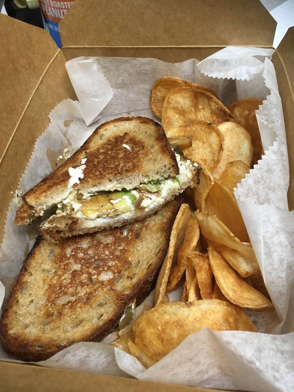 Amazin Melts | restaurant | 235 Main St, New Paltz, NY 12561, USA | 8454192808 OR +1 845-419-2808