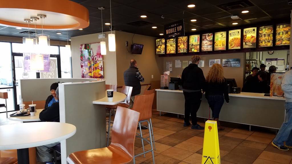 Taco Bell | meal takeaway | 2384 Lebanon Pike, Nashville, TN 37214, USA | 6158727828 OR +1 615-872-7828