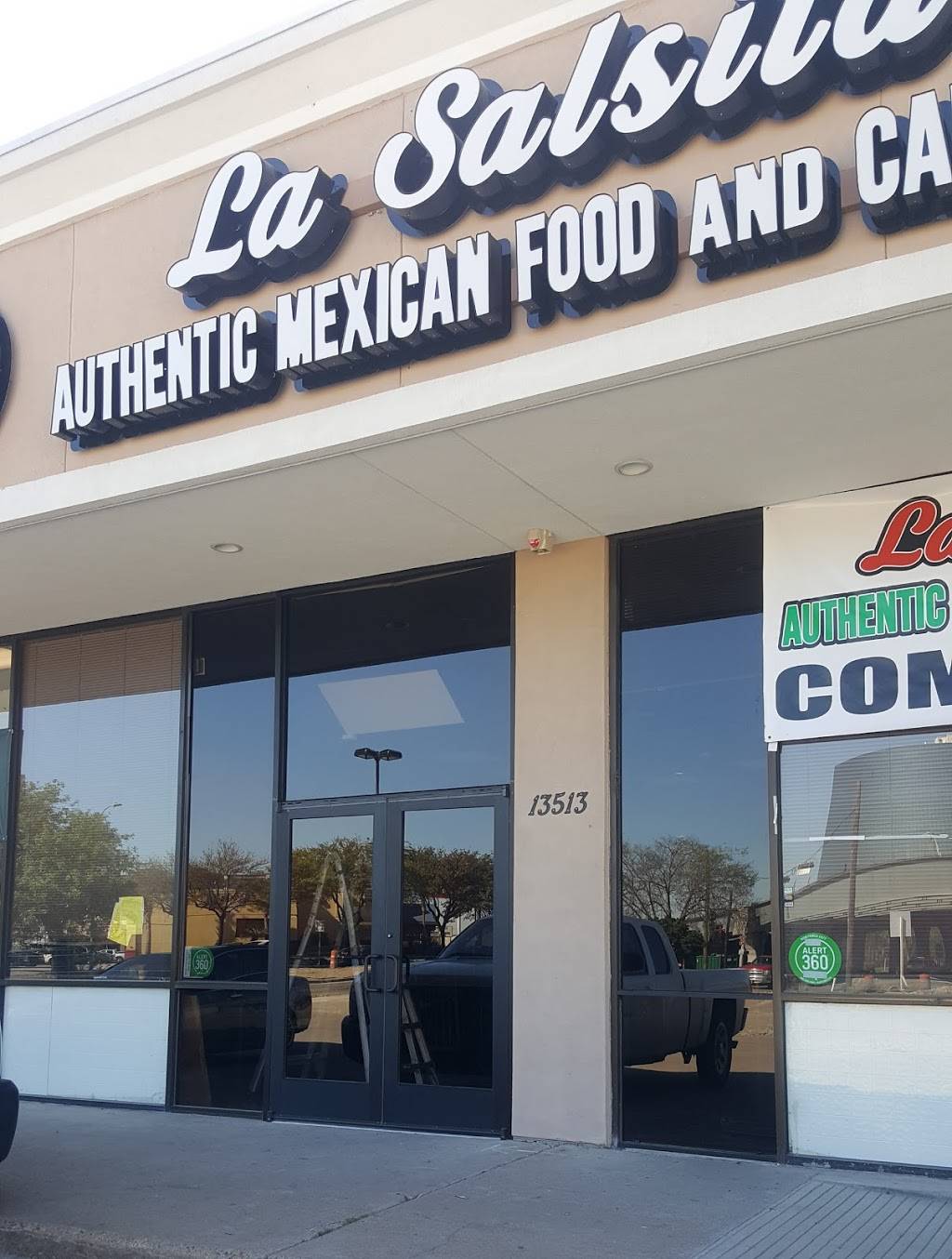 La Salsita Mexican Food | restaurant | 13513 Northwest Fwy, Houston, TX 77040, USA | 2815011668 OR +1 281-501-1668