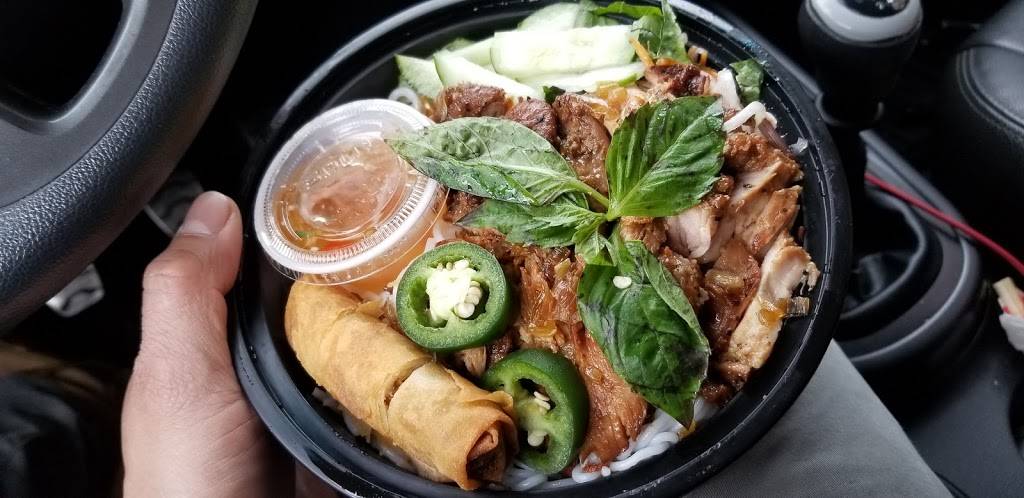 Pho Viet | restaurant | 2628 11th St NW, Washington, DC 20001, USA | 2022324069 OR +1 202-232-4069