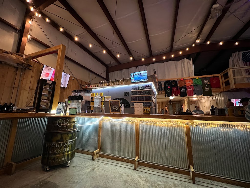 Sawbriar Brewing | restaurant | 2965 S York Hwy Suite B, Jamestown, TN 38556, USA | 9318799519 OR +1 931-879-9519