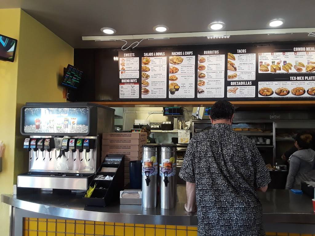 Taco Bueno | restaurant | 7104 Northwest Expy, Oklahoma City, OK 73132, USA | 4057213936 OR +1 405-721-3936