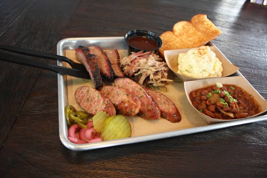 Brookstreet BBQ | restaurant | 7232 Hwy 6, Missouri City, TX 77459, USA | 2814033050 OR +1 281-403-3050