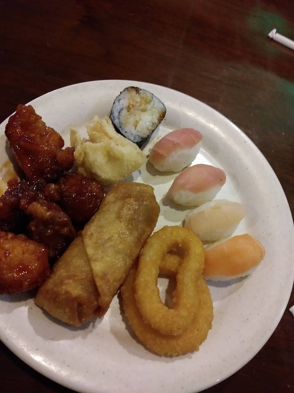 Hibachi Grill & Supreme Buffet | restaurant | 948 S Barrington Rd, Streamwood, IL 60107, USA | 6303727303 OR +1 630-372-7303